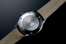 画像をギャラリービューアに読み込む, パワーリザーブ by TENSHODO
